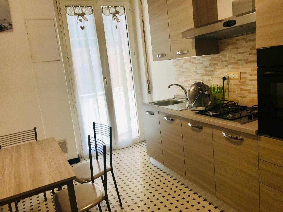 La Casa Di Claudia Lejlighed Genova Eksteriør billede